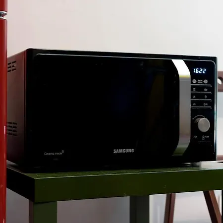 Apartamento * Comodo Trilocale X6 * 10 Min Dal Centro Storico *