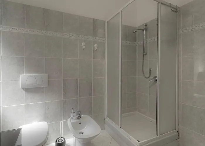 Apartman * Comodo Trilocale X6 * 10 Min Dal Centro Storico *